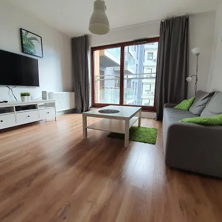 Z Basenem & - Srodmiescie - Stare גדנסק