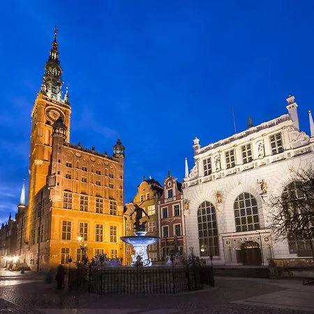 דירה Z Basenem & - Srodmiescie - Stare