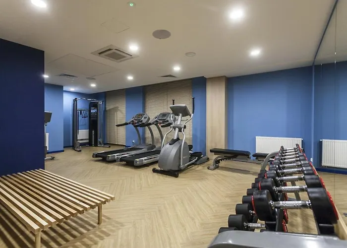 Z Basenem & - Srodmiescie - Stare *